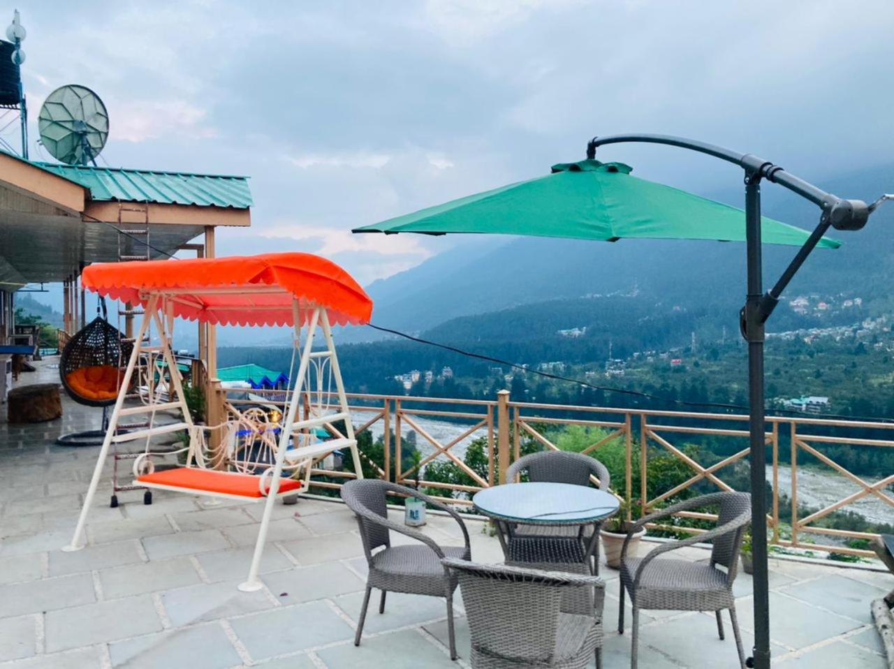 The Vashisht, Manali - A Four Star Luxury Hotel Buitenkant foto