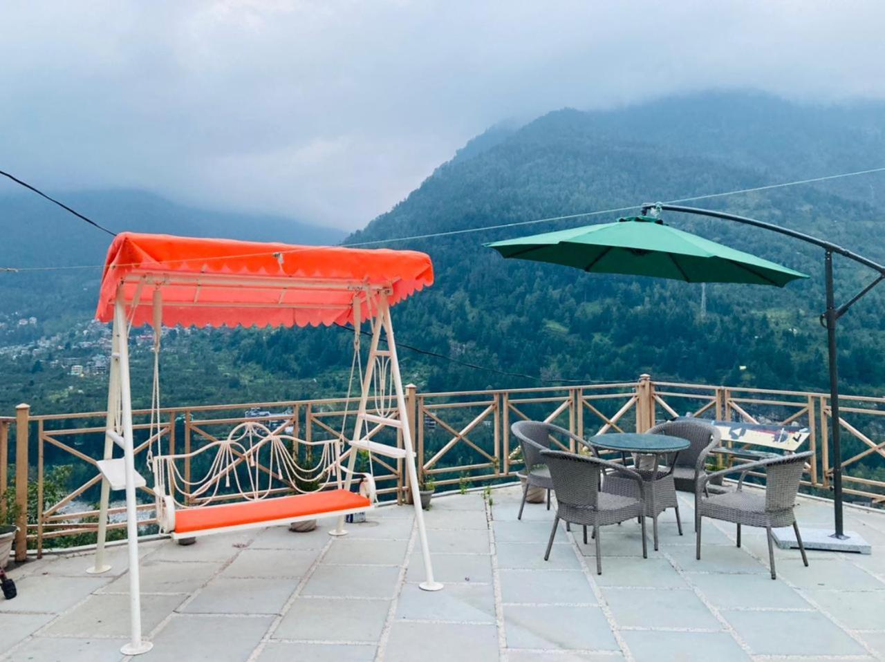 The Vashisht, Manali - A Four Star Luxury Hotel Buitenkant foto