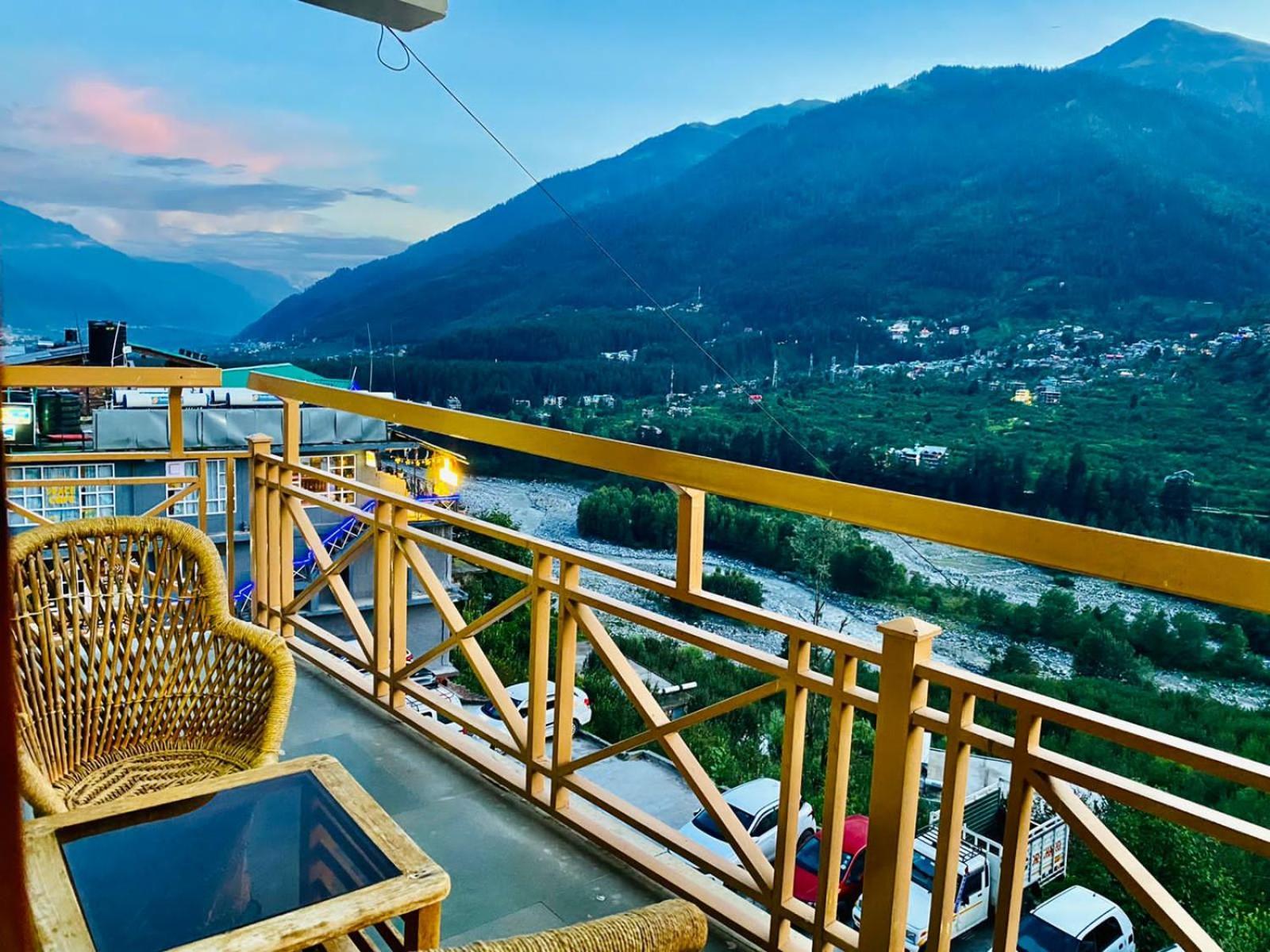The Vashisht, Manali - A Four Star Luxury Hotel Buitenkant foto